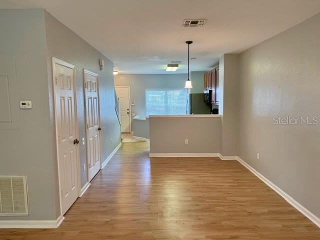 DUNWOODY COMMONS PH 2 - Residential Lease