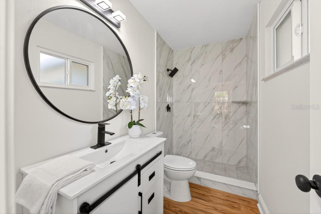 HIAWASSEE HILLS - Residential