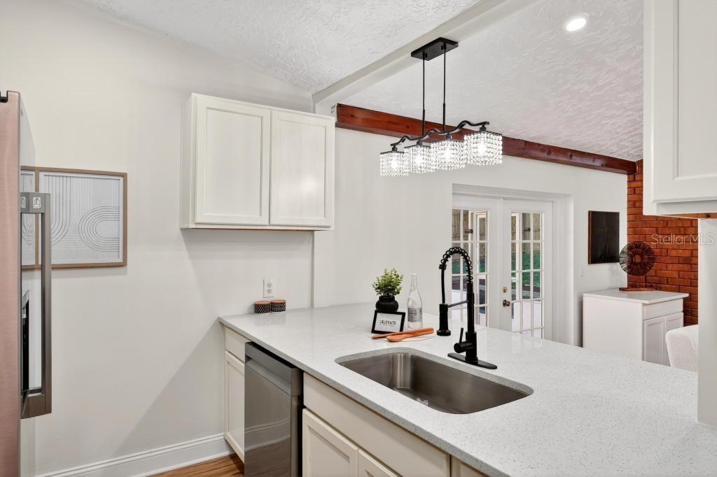 HIAWASSEE HILLS - Residential