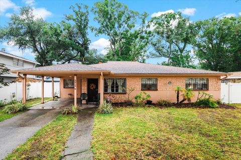 A home in TAMPA