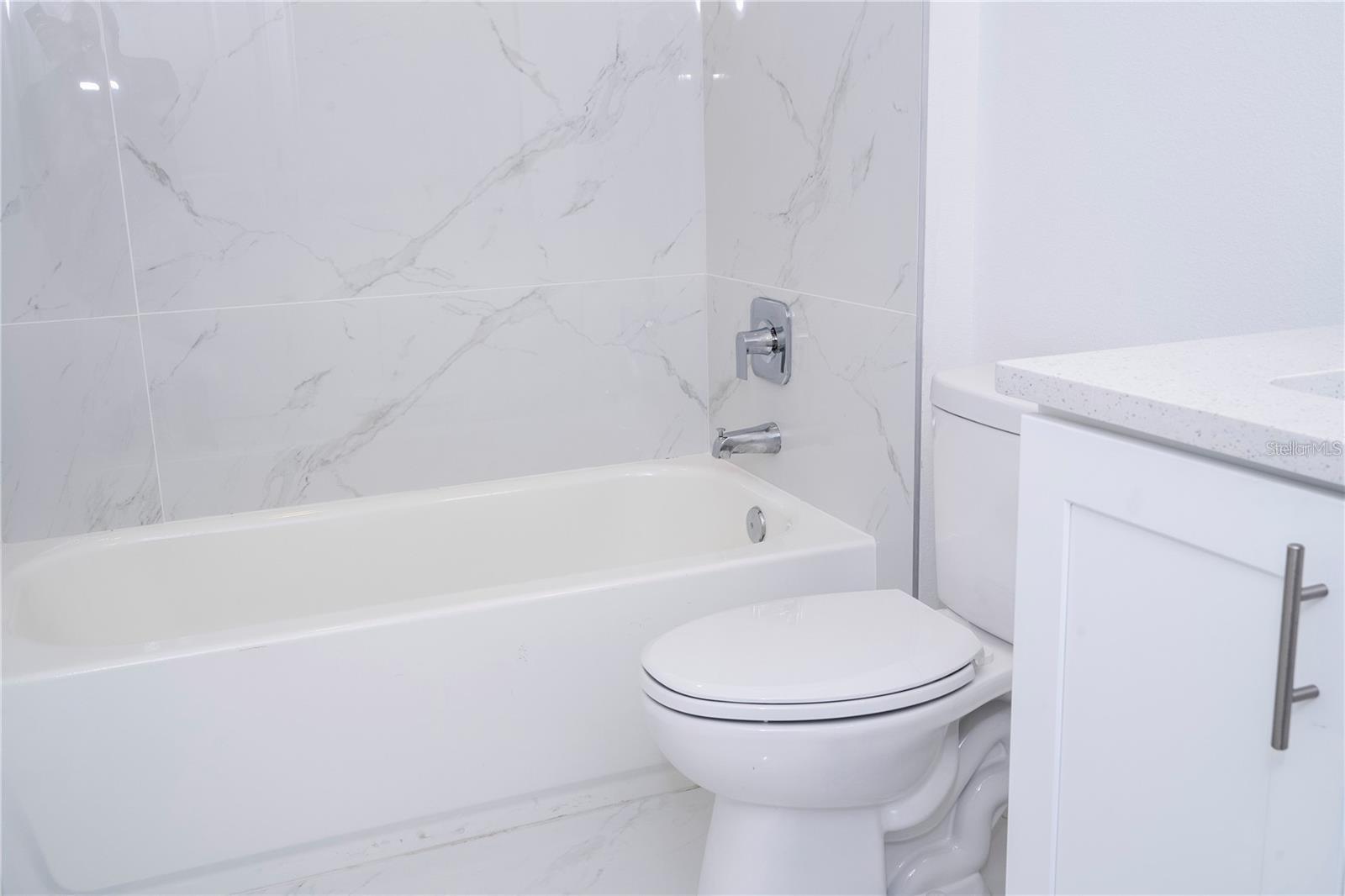 ROYAL TRAILS UNIT 01 - Residential