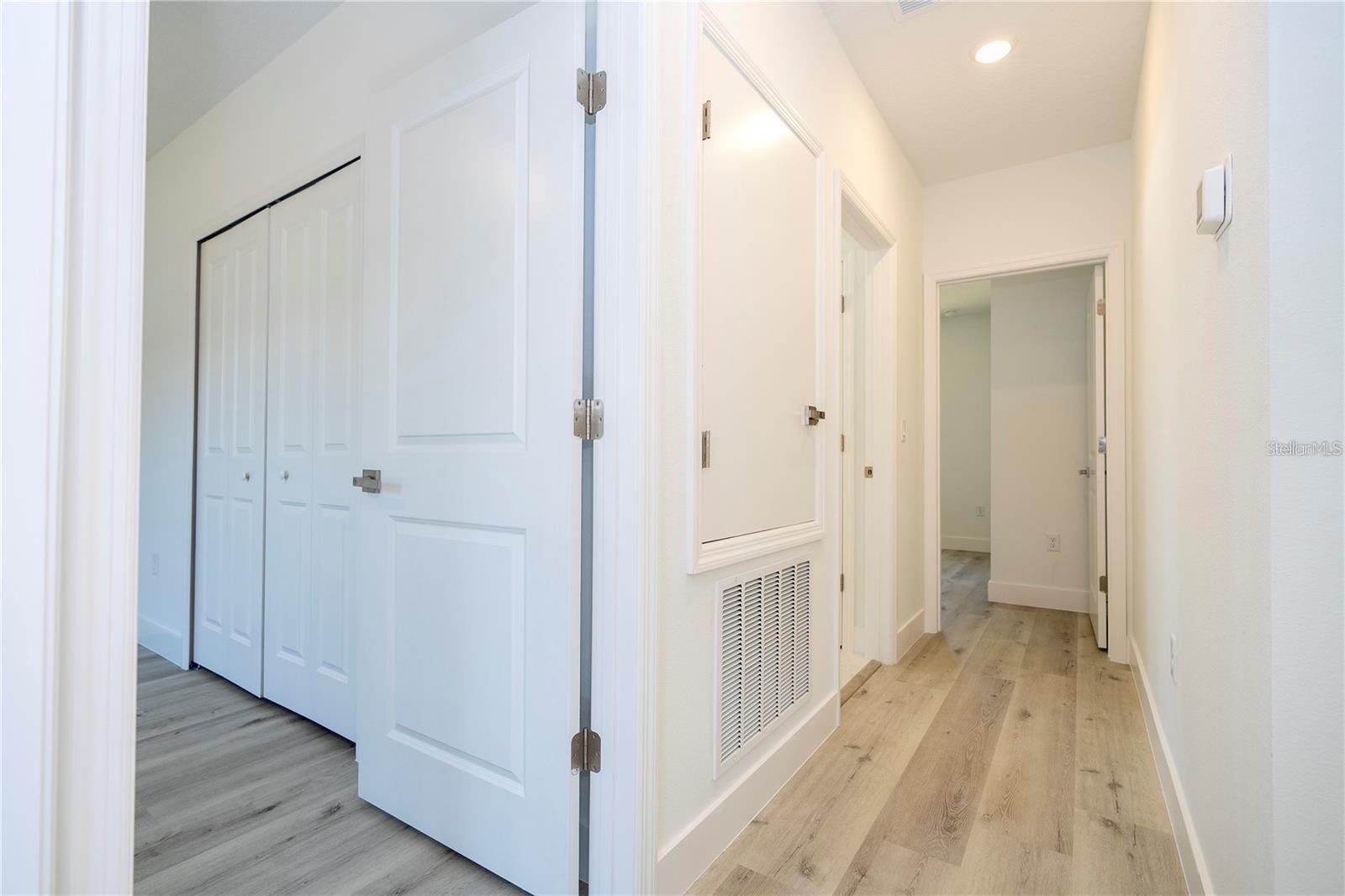 ROYAL TRAILS UNIT 01 - Residential