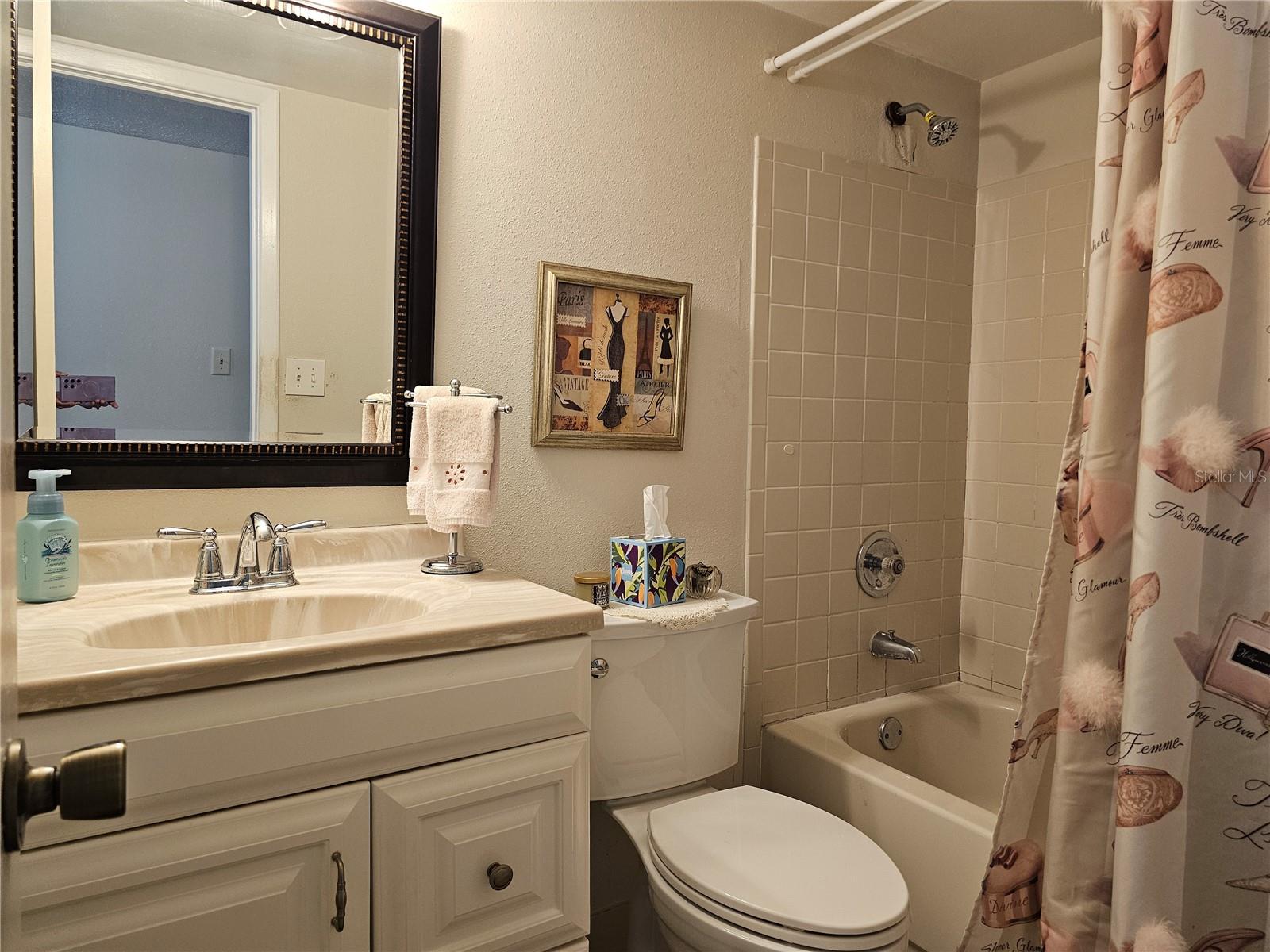 SHADOW LAKES CONDO - Residential