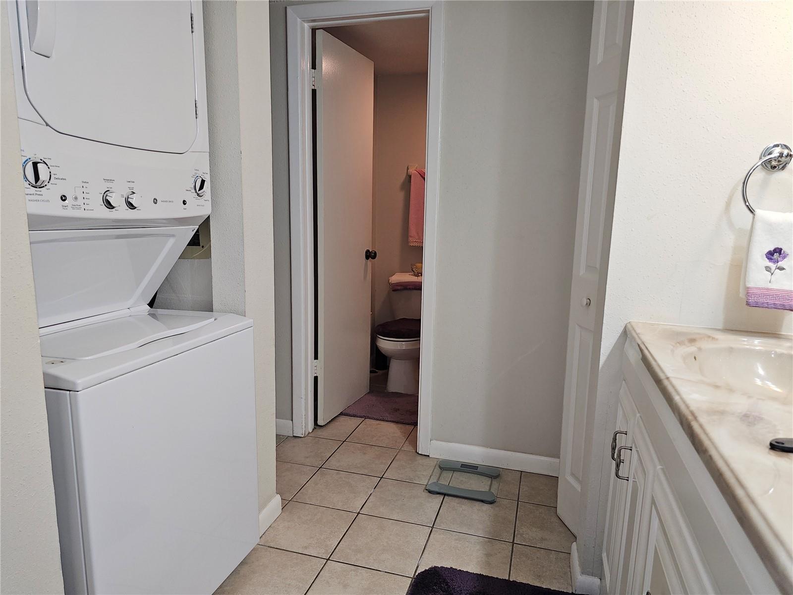 SHADOW LAKES CONDO - Residential