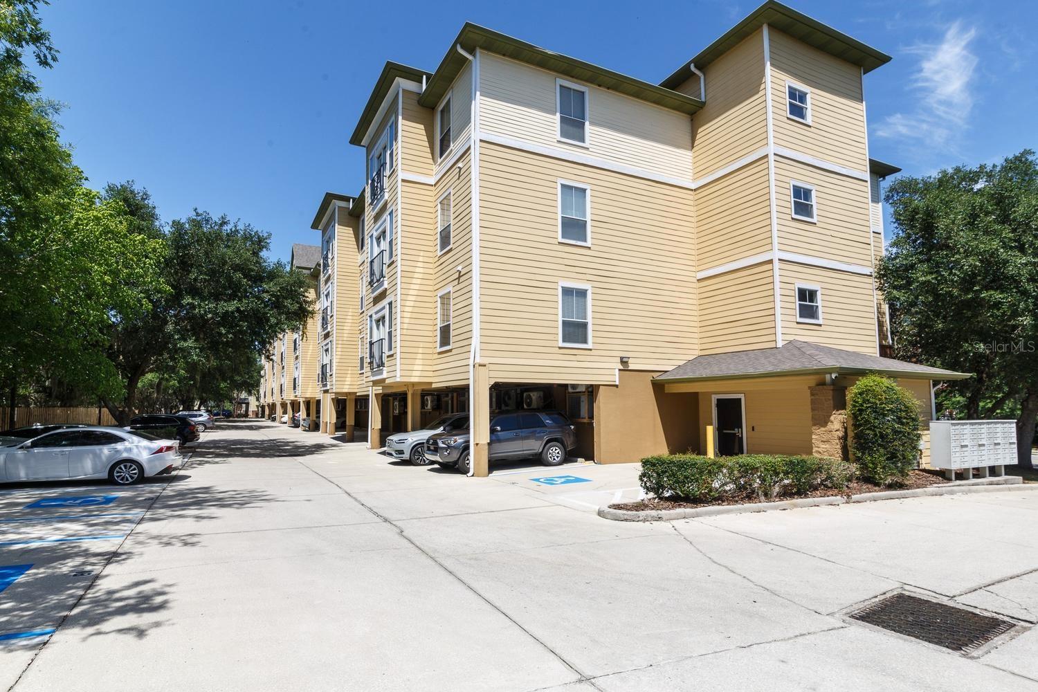 CAMPUS VIEW SOUTH LLC - Residential