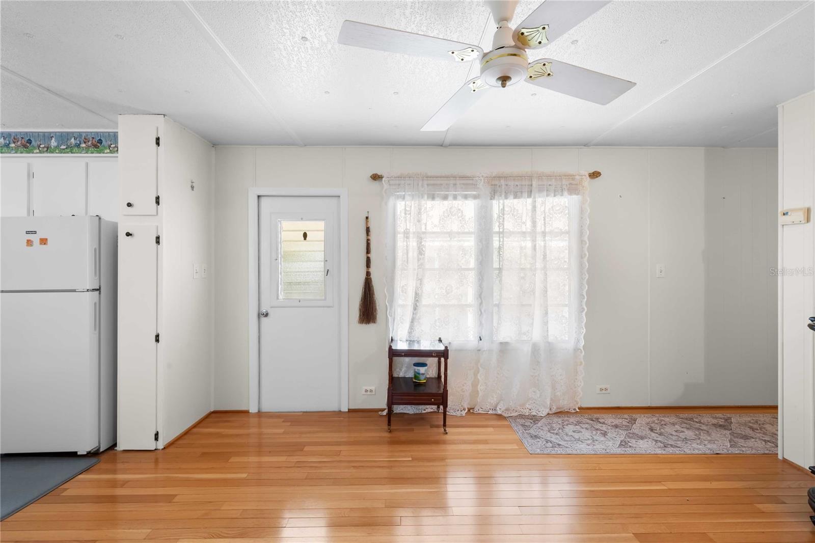 SKY HARBOR ESTATES CORP INC CONDO - Residential