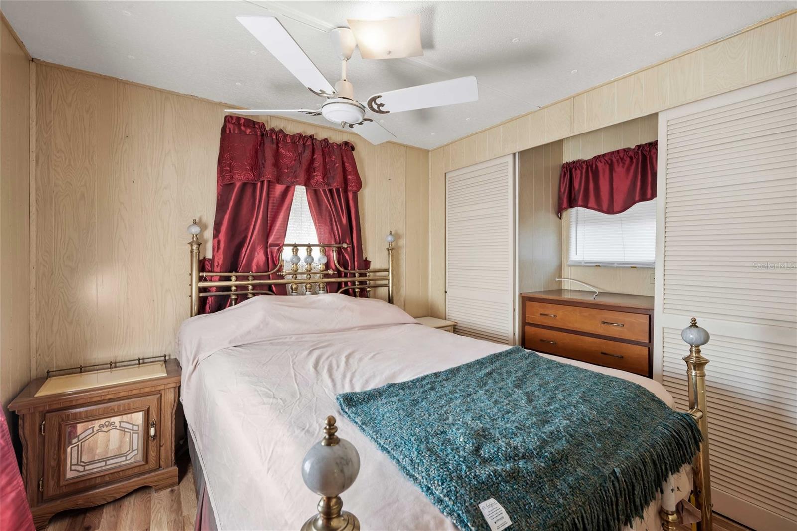 SKY HARBOR ESTATES CORP INC CONDO - Residential