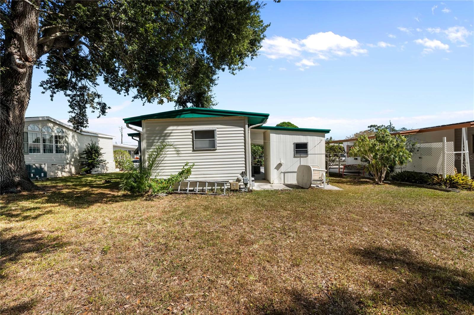 SKY HARBOR ESTATES CORP INC CONDO - Residential