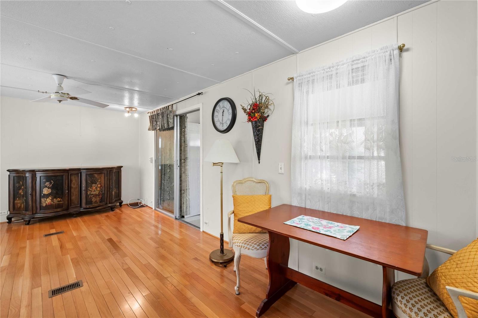 SKY HARBOR ESTATES CORP INC CONDO - Residential