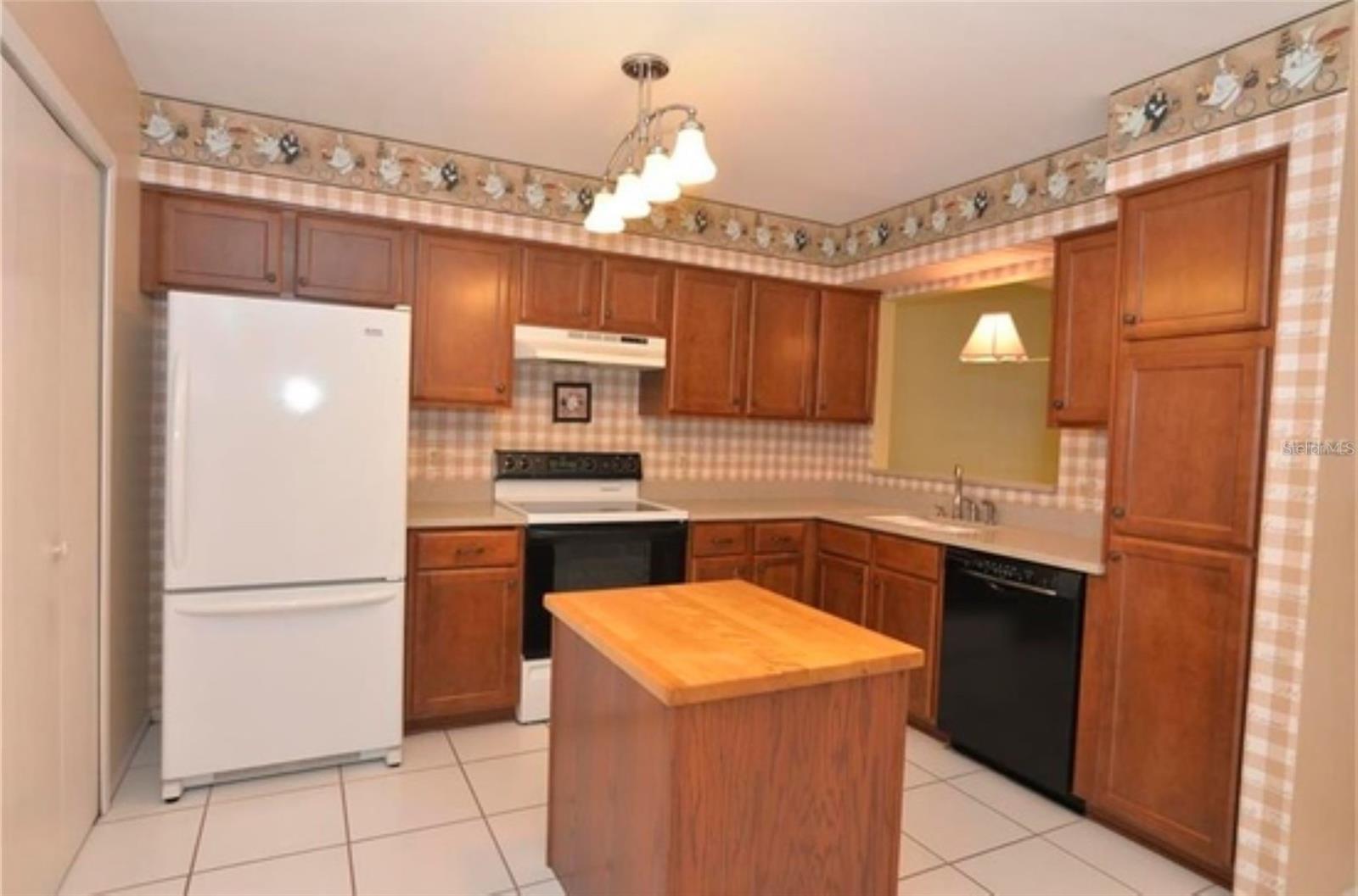 SUMMERHILL PH 2 - Residential Lease