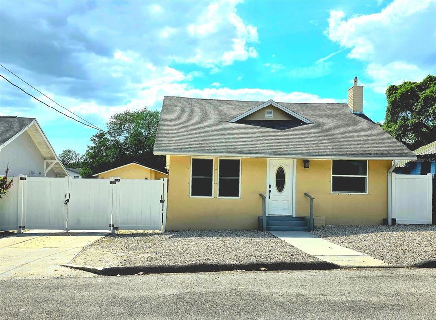 This meticulously renovated property features a new, detached, and fully finished garage, with all necessary permits duly closed. The garage is equipped with laminated flooring and a complete bathroom. The main residence offers four bedrooms and two bathrooms, complemented by an additional full bathroom in the garage. The kitchen boasts stainless steel appliances and updated cabinetry. The property's prime location provides convenient access to retail establishments, restaurants, schools, bus stops, parks, trails, Bush Gardens, Adventure Island, and other recreational attractions, all within walking distance.