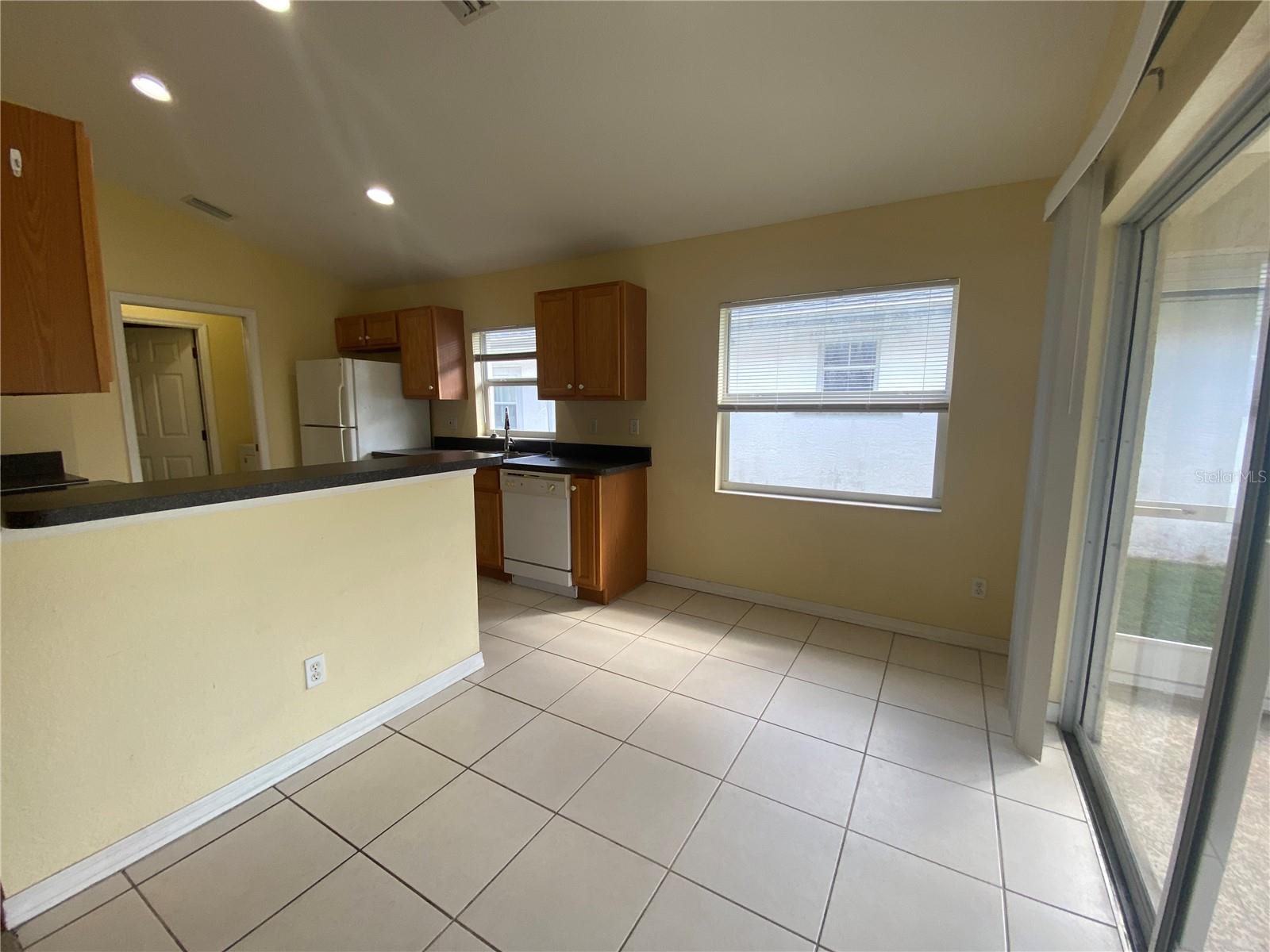 PORT CHARLOTTE SEC 96 02 - Residential Lease