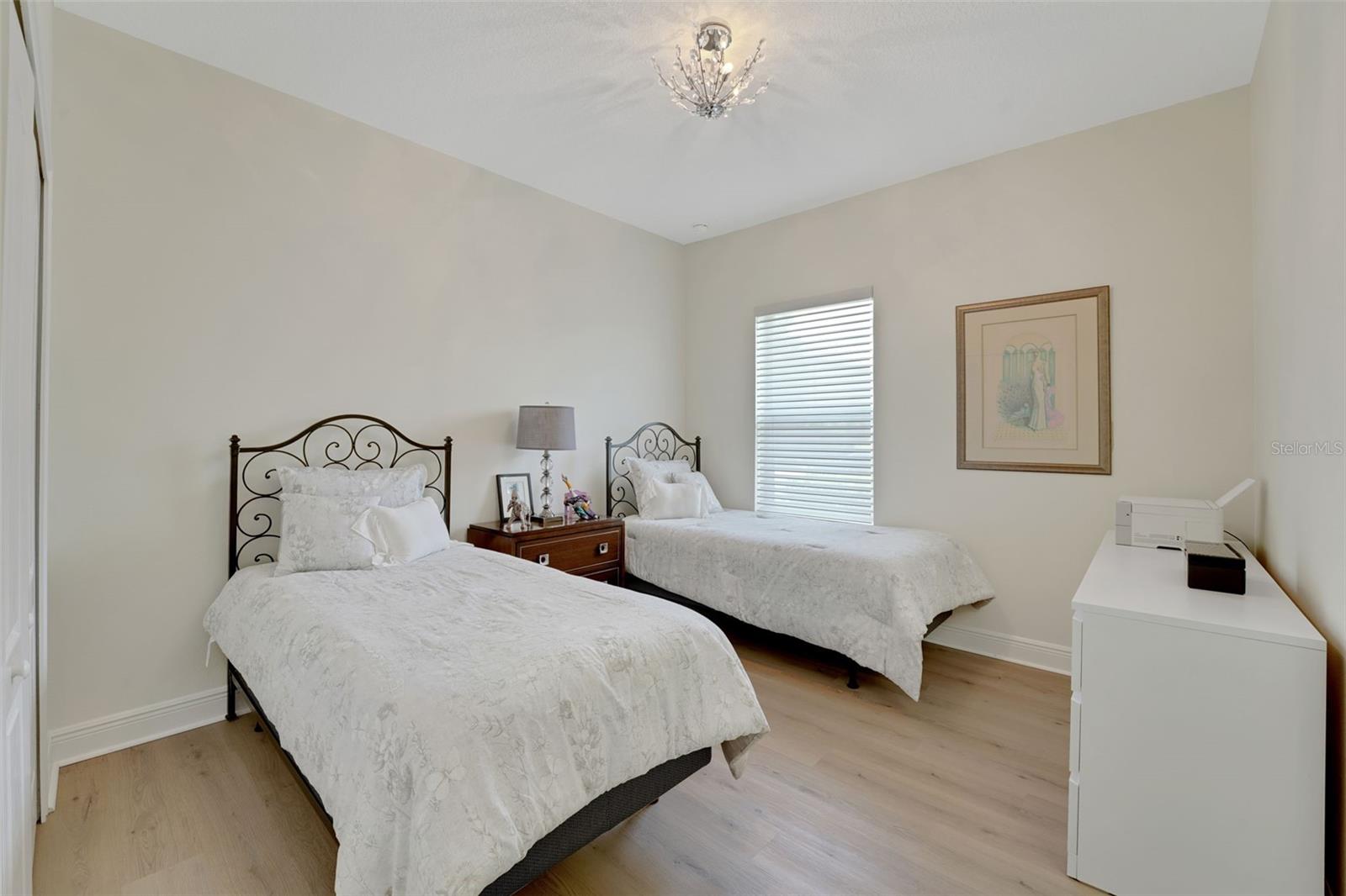 PEARL LAKE ESTATES - Residential