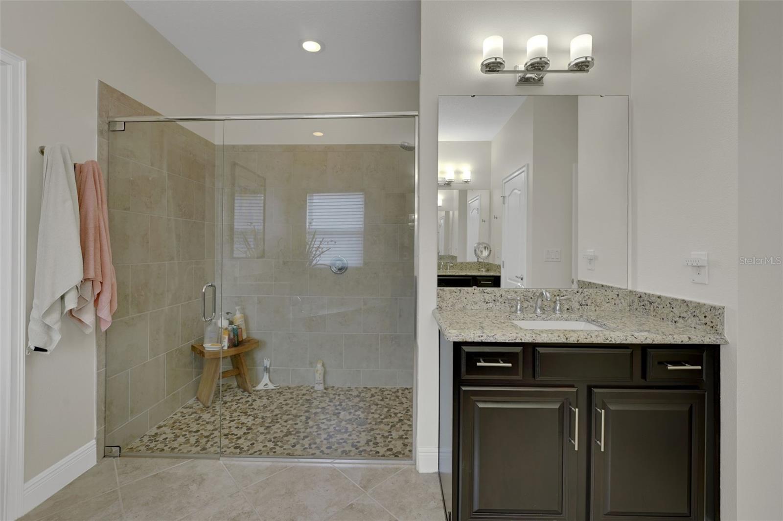 PEARL LAKE ESTATES - Residential