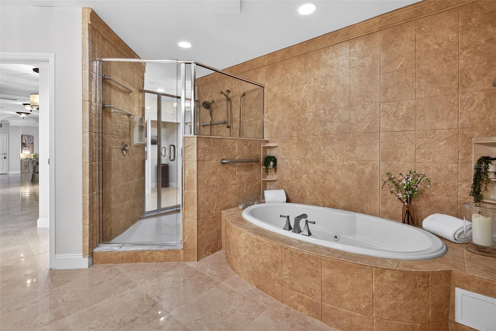OCEAN VILLAS CONDO - Residential