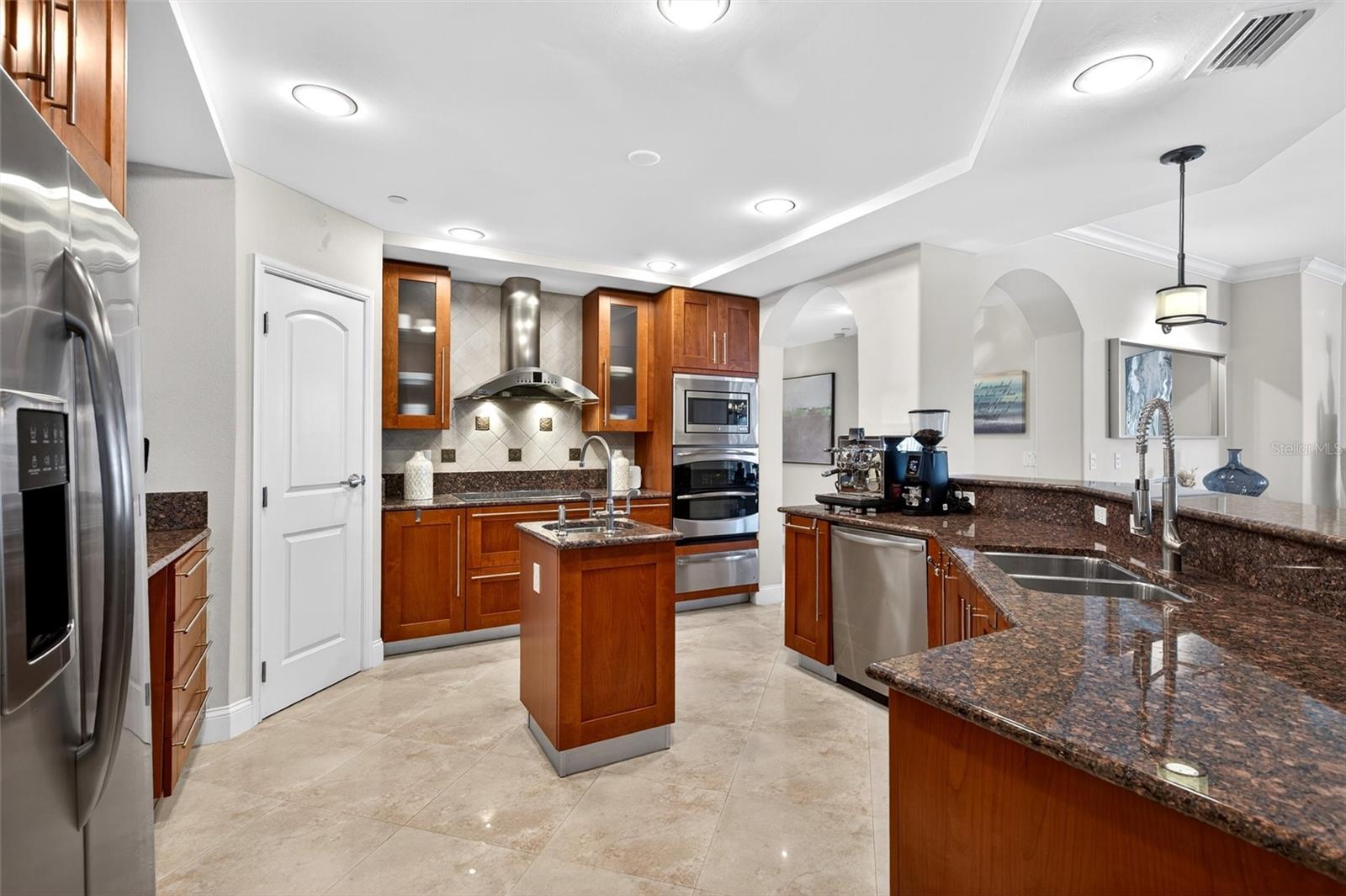 OCEAN VILLAS CONDO - Residential