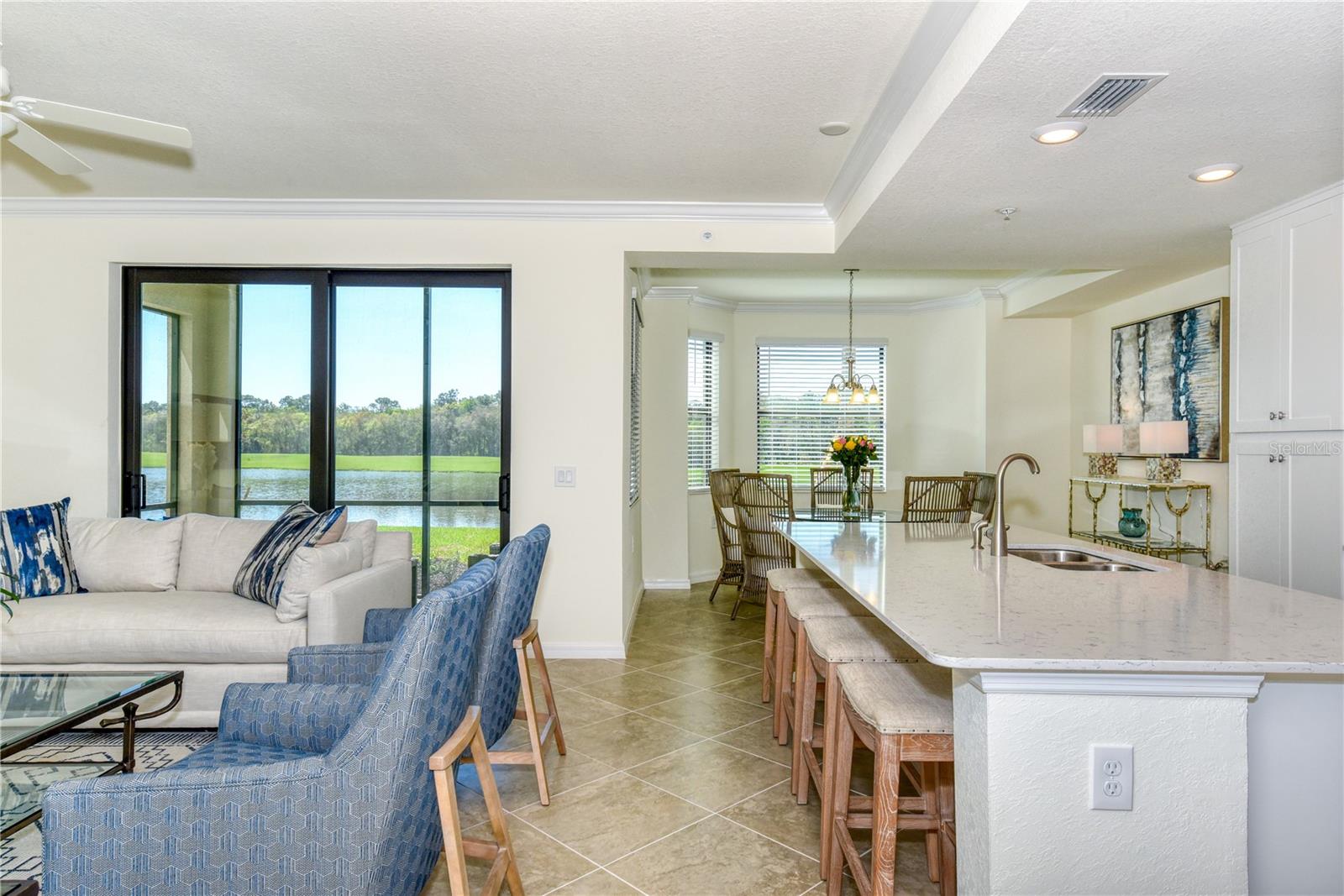 LAKEWOOD NATIONAL - Residential Lease