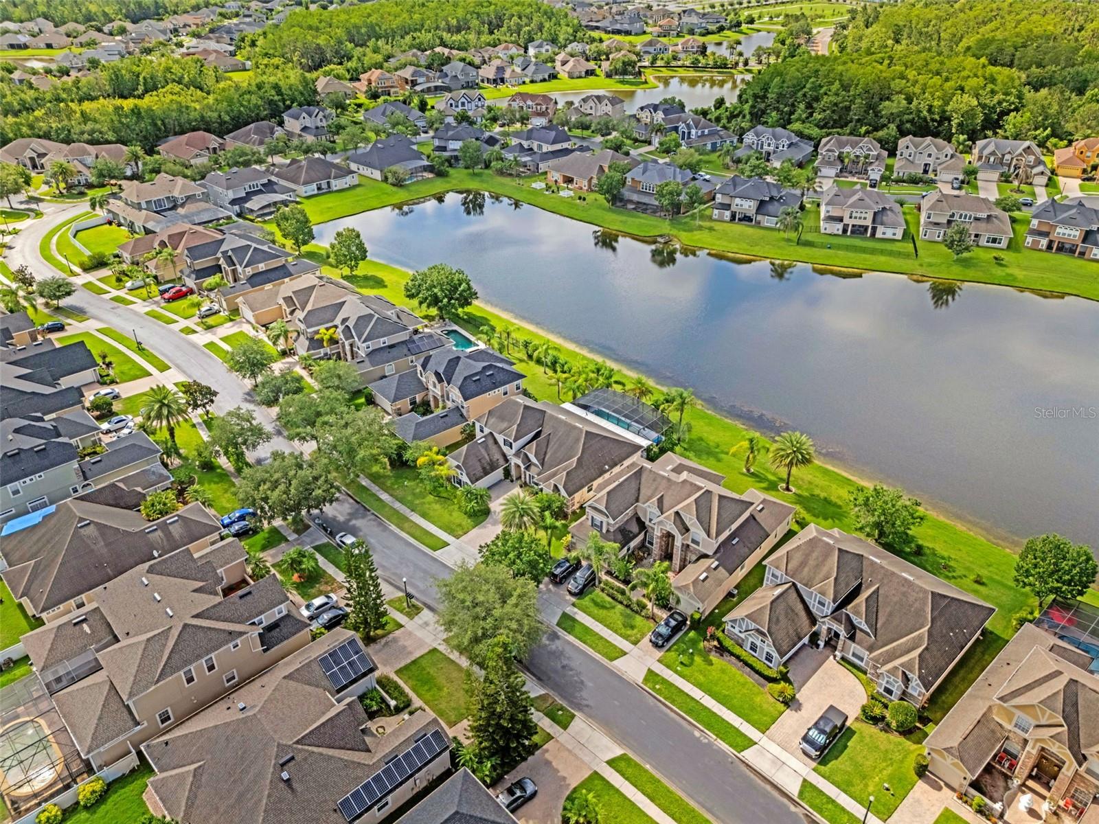 BRISTOL ESTATES - Residential