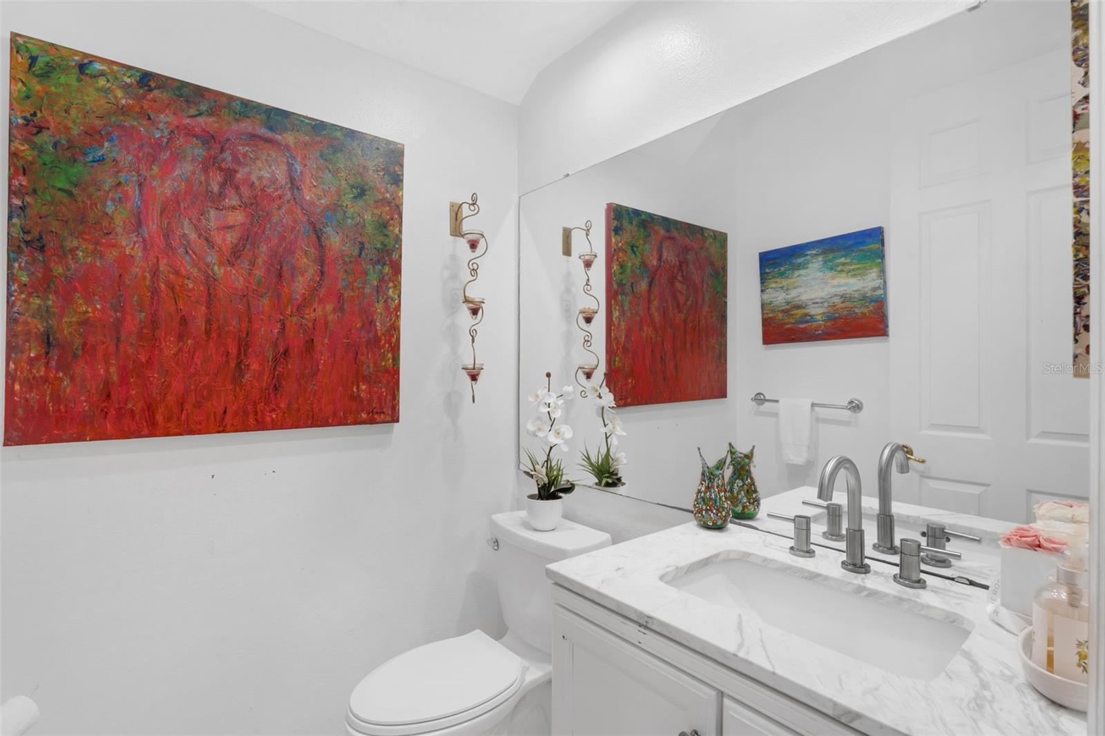 BRISTOL ESTATES - Residential