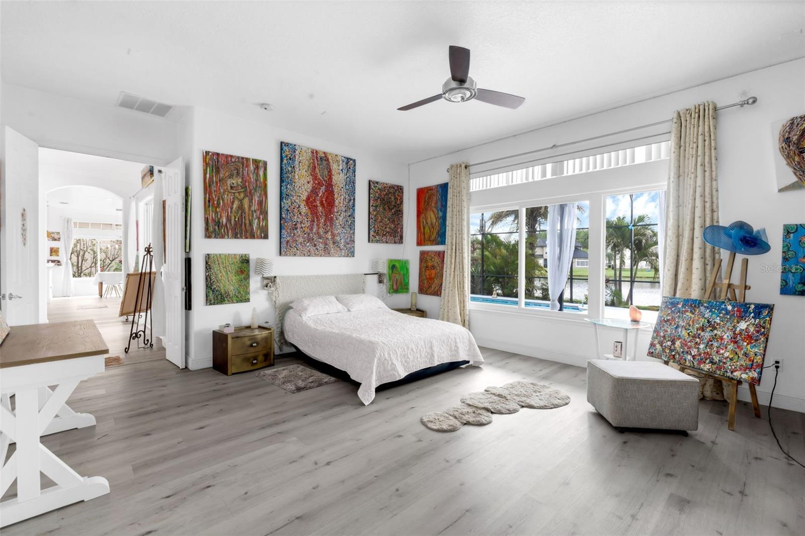 BRISTOL ESTATES - Residential