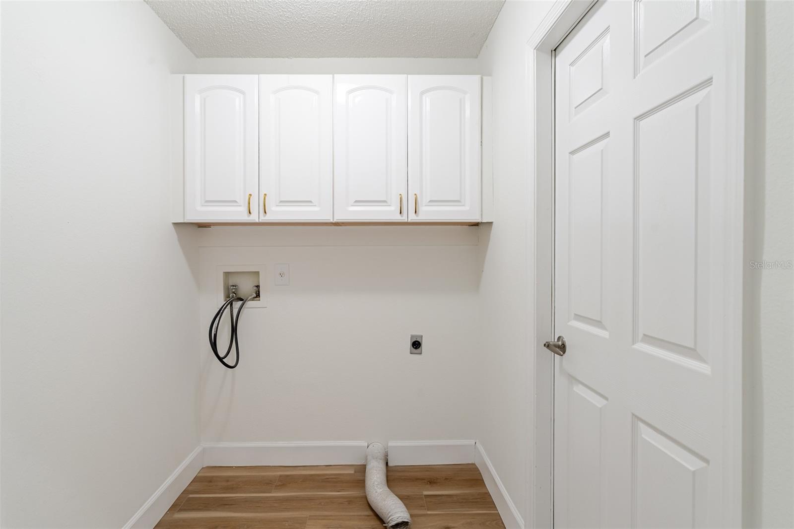 FOUNTAINS AT CYPRESS LAKES II-A THE - Residential