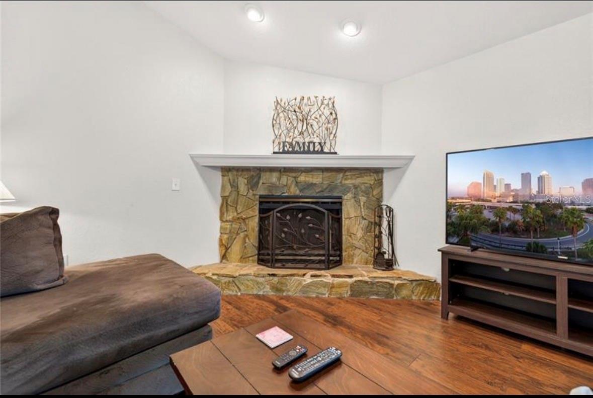 SCOTT LAKE HILLS - Residential