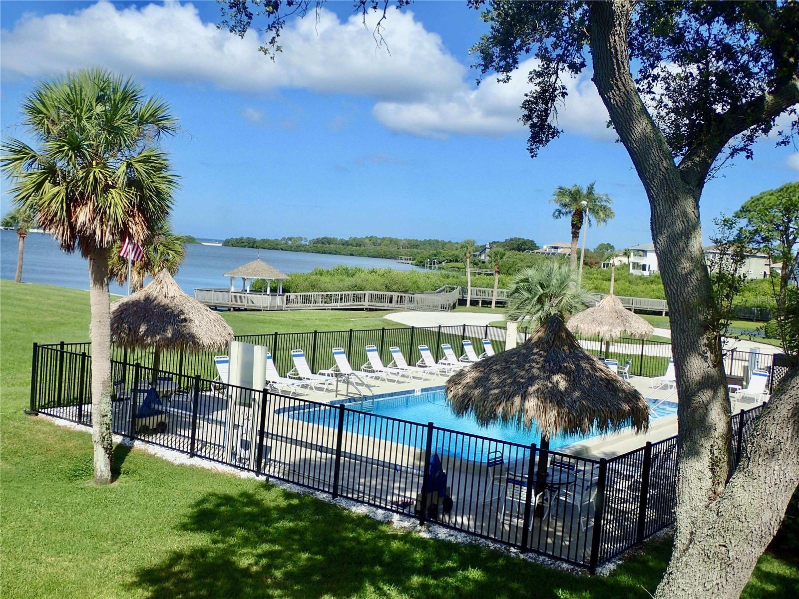 427 WINDRUSH BAY DRIVE 427
