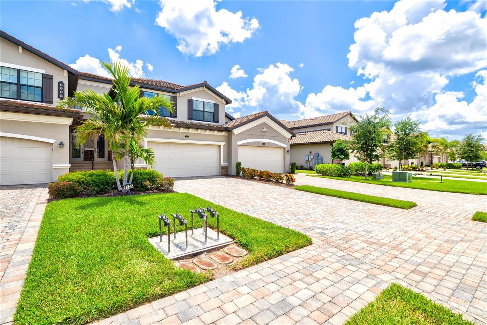 COACH HOMES IV AT LAKEWOOD NATIONAL - Residential
