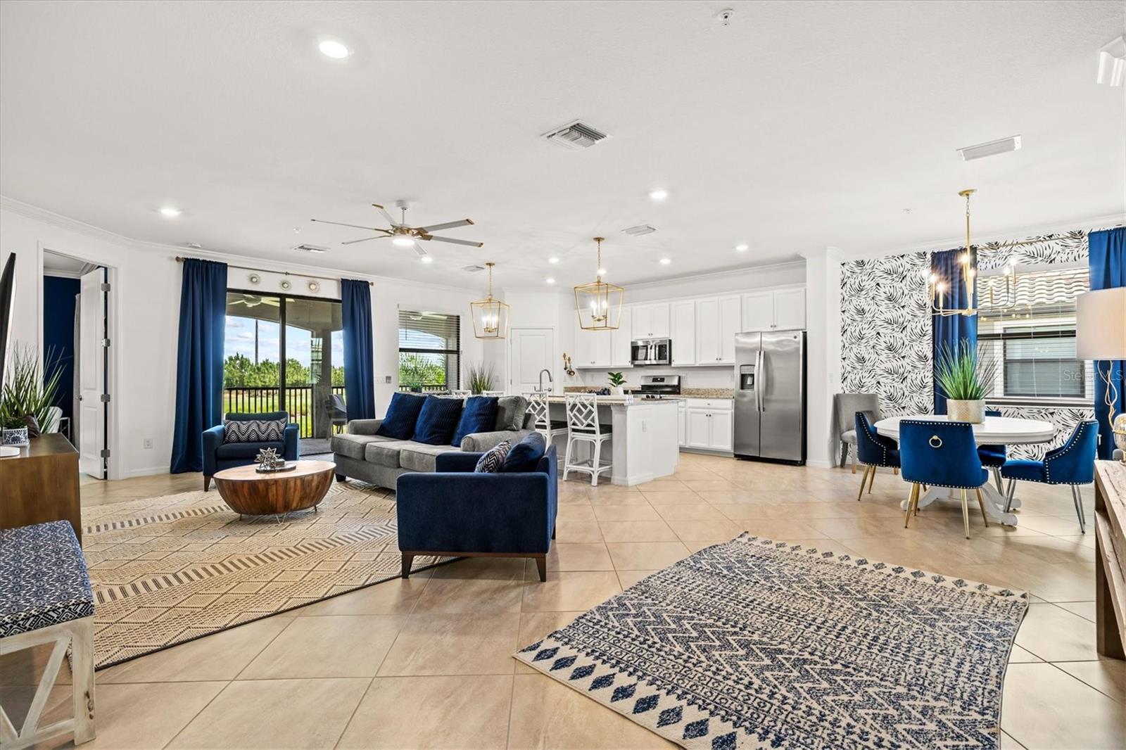 COACH HOMES IV AT LAKEWOOD NATIONAL - Residential