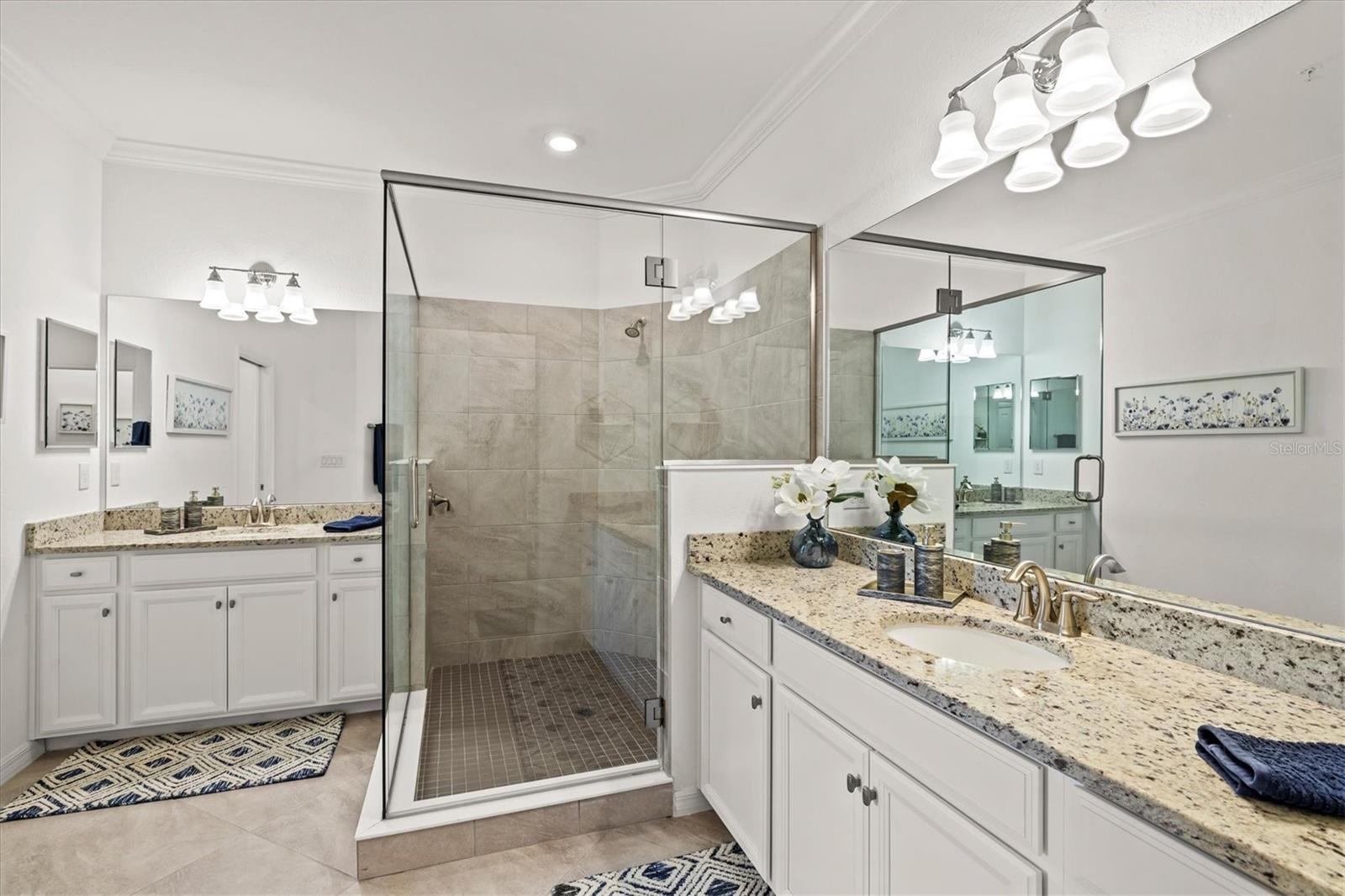 COACH HOMES IV AT LAKEWOOD NATIONAL - Residential
