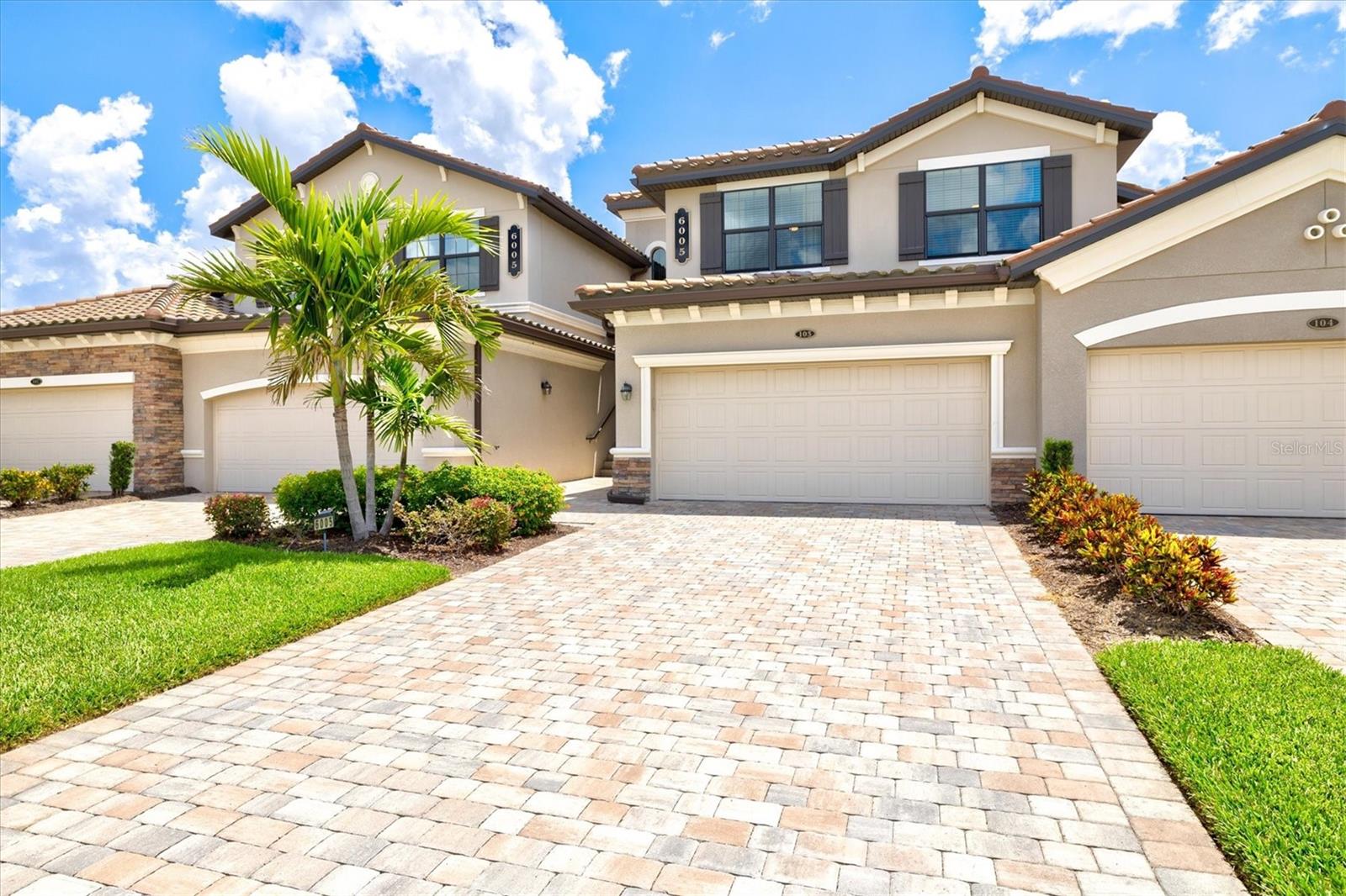 COACH HOMES IV AT LAKEWOOD NATIONAL - Residential