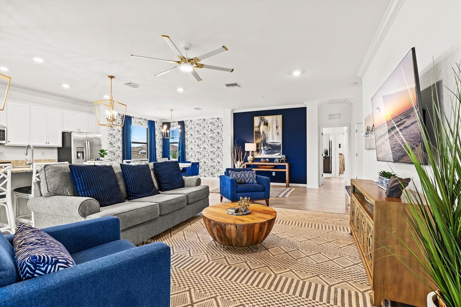 COACH HOMES IV AT LAKEWOOD NATIONAL - Residential