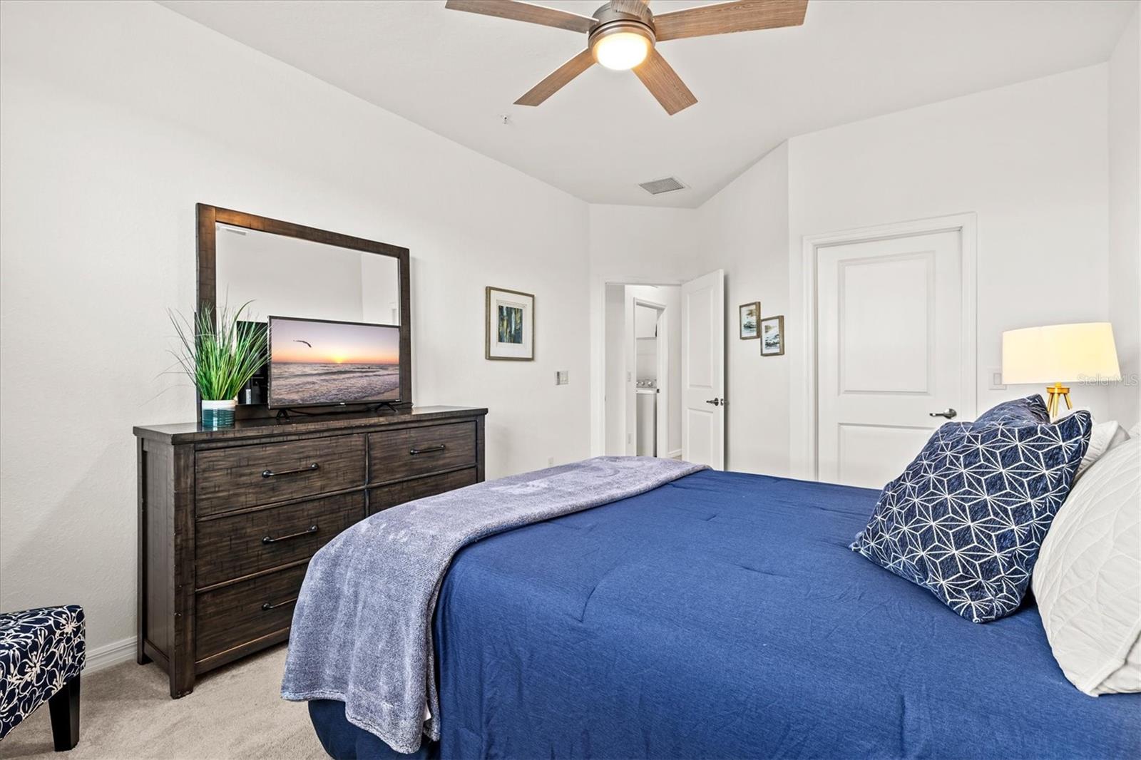 COACH HOMES IV AT LAKEWOOD NATIONAL - Residential