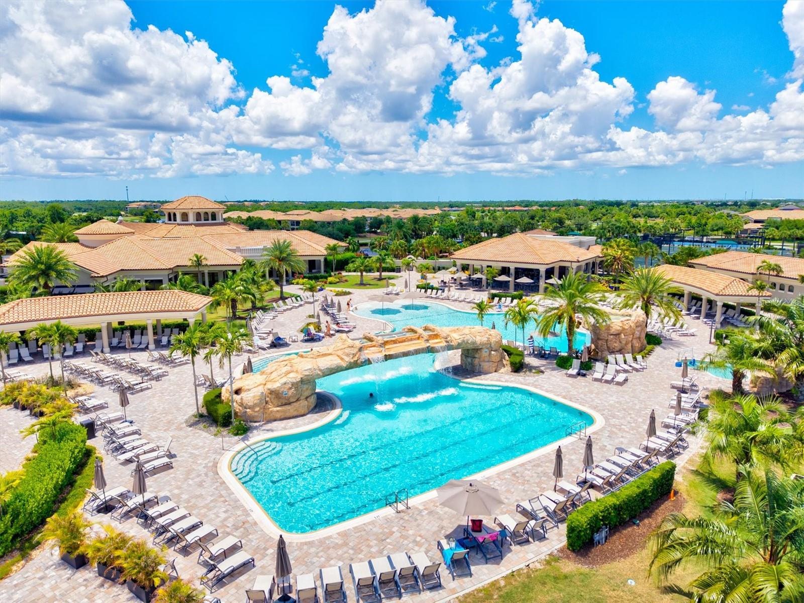 COACH HOMES IV AT LAKEWOOD NATIONAL - Residential