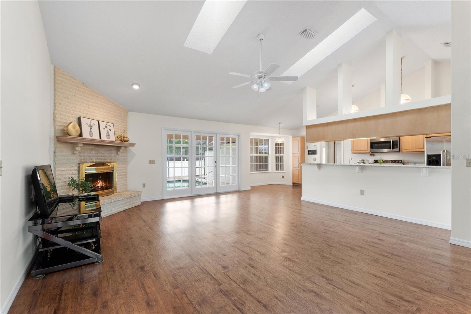 SAND PINES - Residential