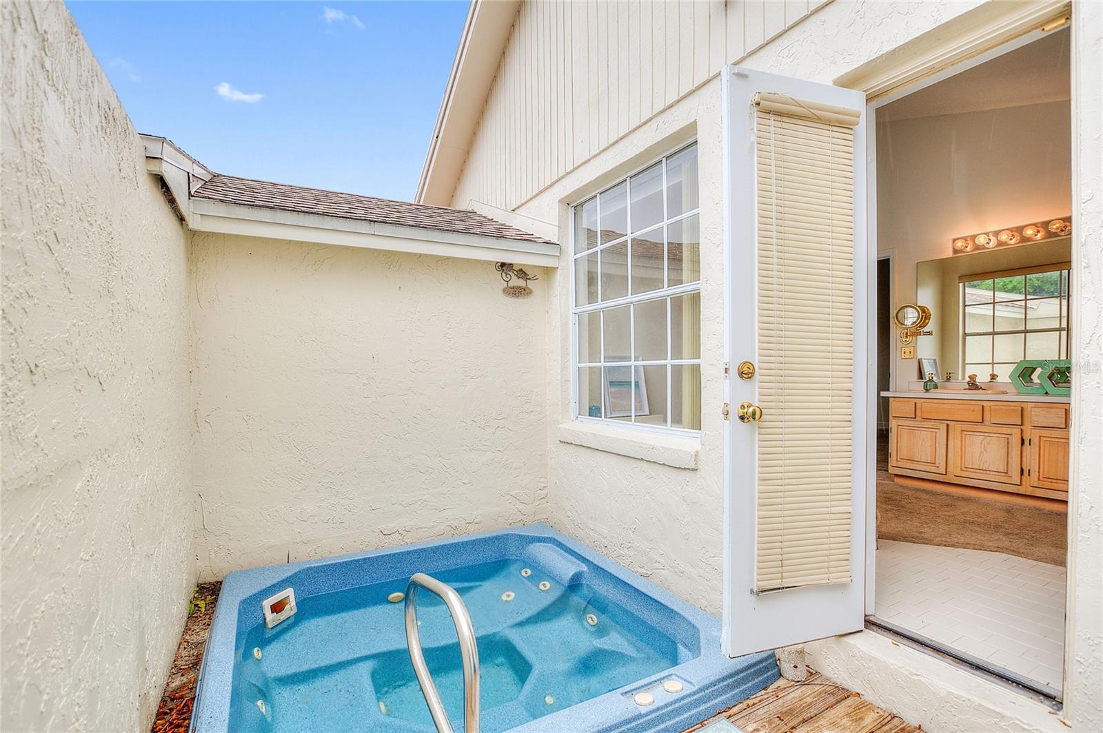 SAND PINES - Residential