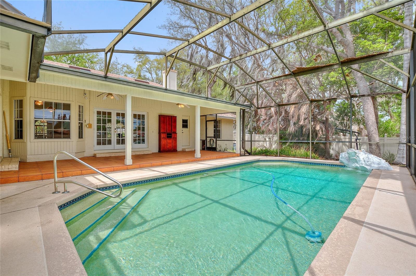 SAND PINES - Residential