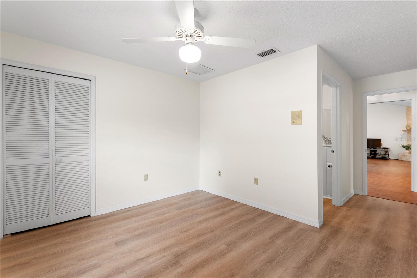 SAND PINES - Residential