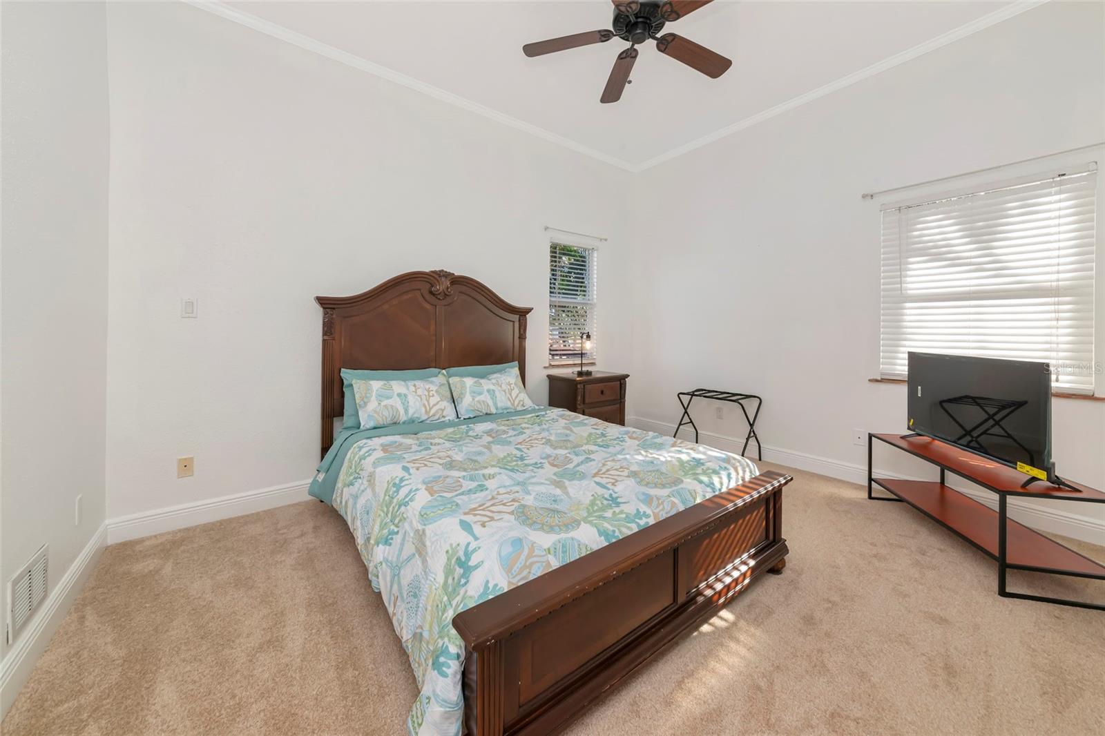 SARASOTA BEACH - Residential Lease
