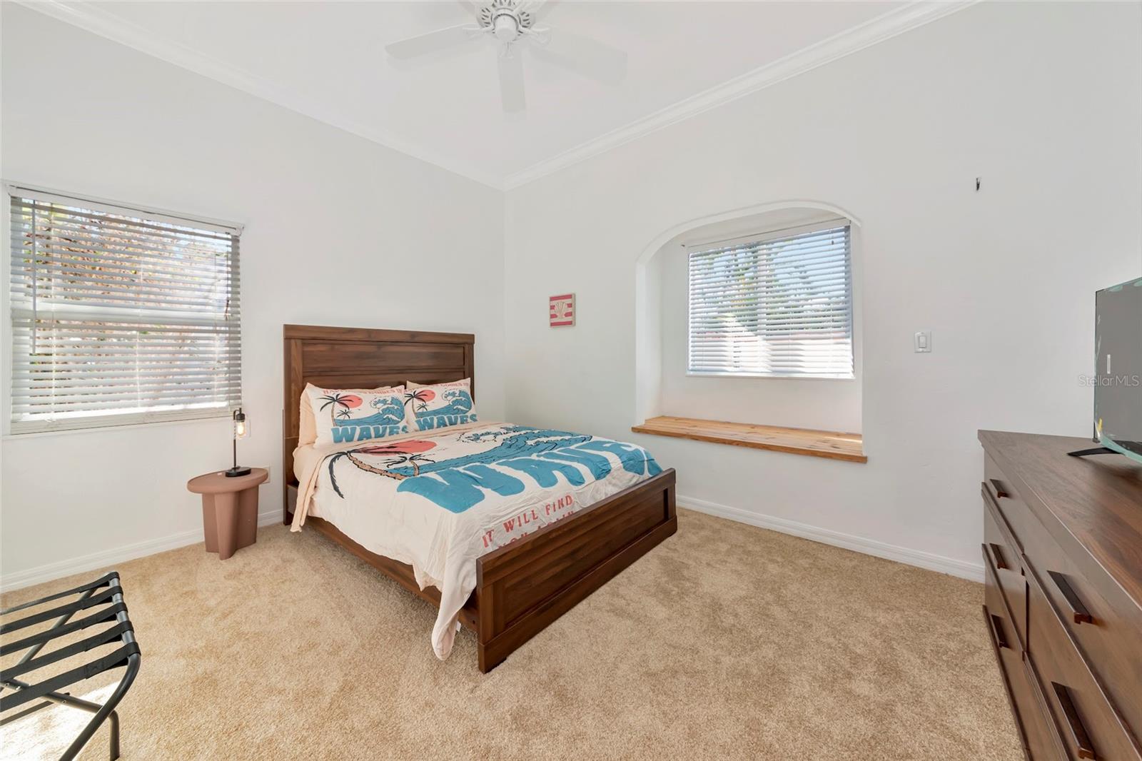 SARASOTA BEACH - Residential Lease