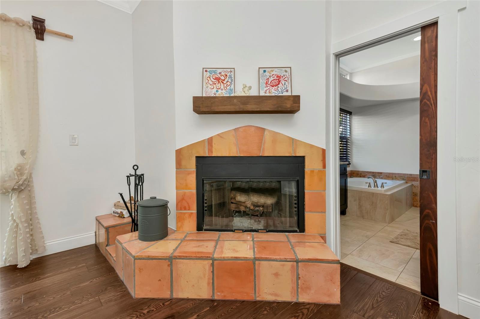 SARASOTA BEACH - Residential Lease