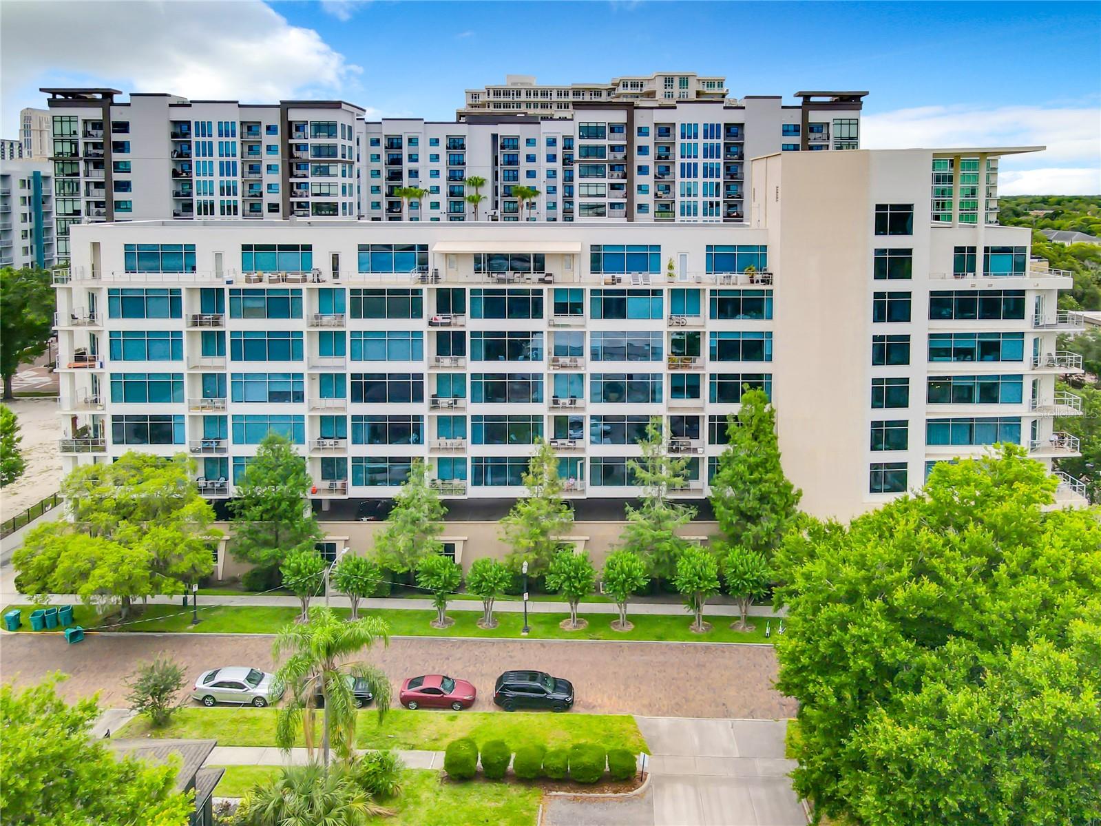 525 E JACKSON STREET 501