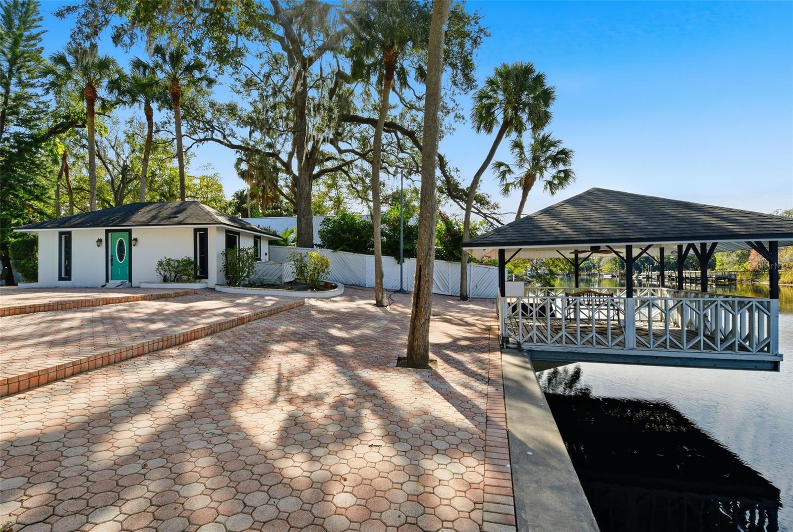 STETSONS RIVER ESTATES - Residential