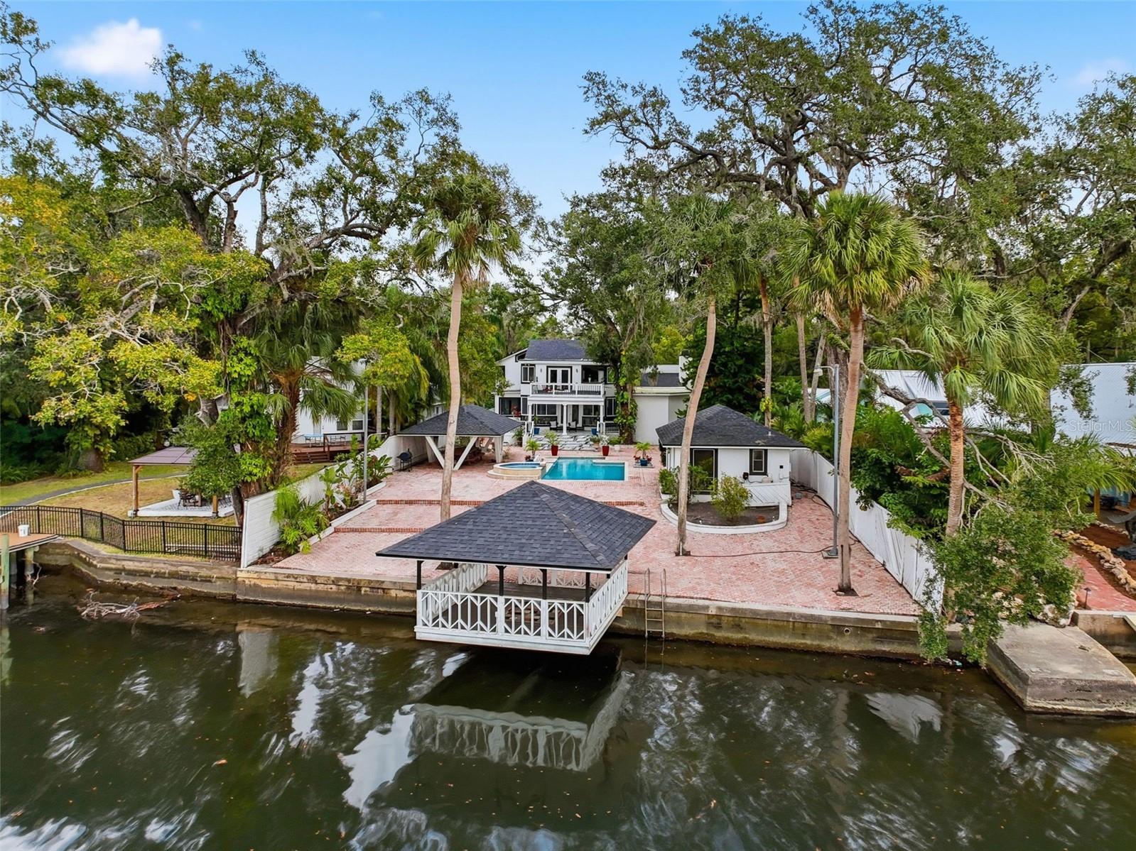 STETSONS RIVER ESTATES - Residential