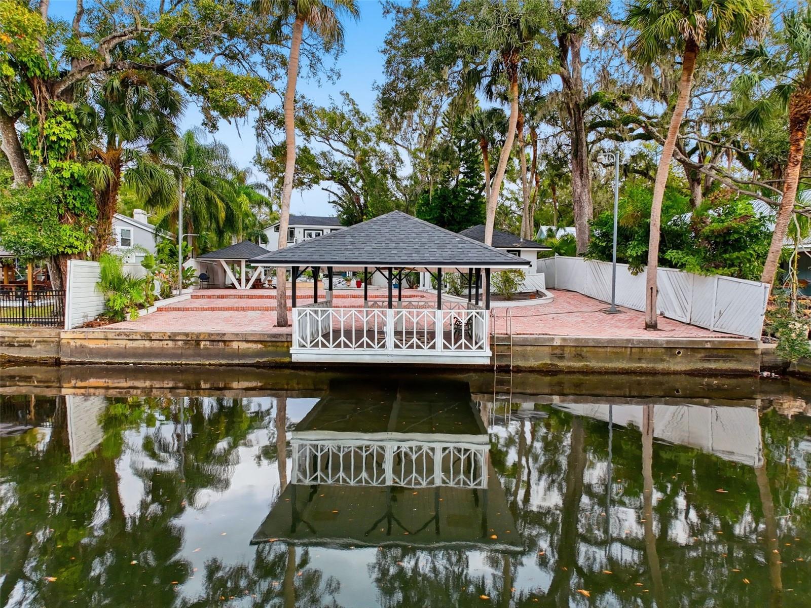 STETSONS RIVER ESTATES - Residential