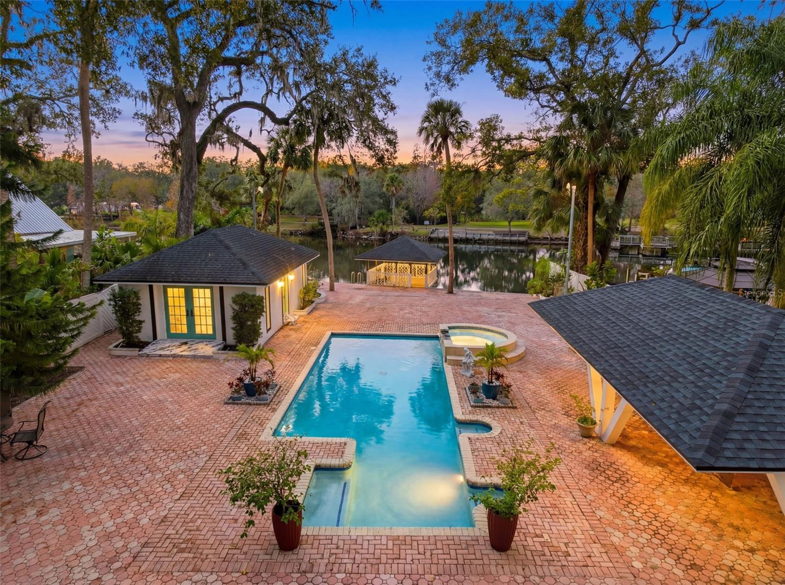 STETSONS RIVER ESTATES - Residential