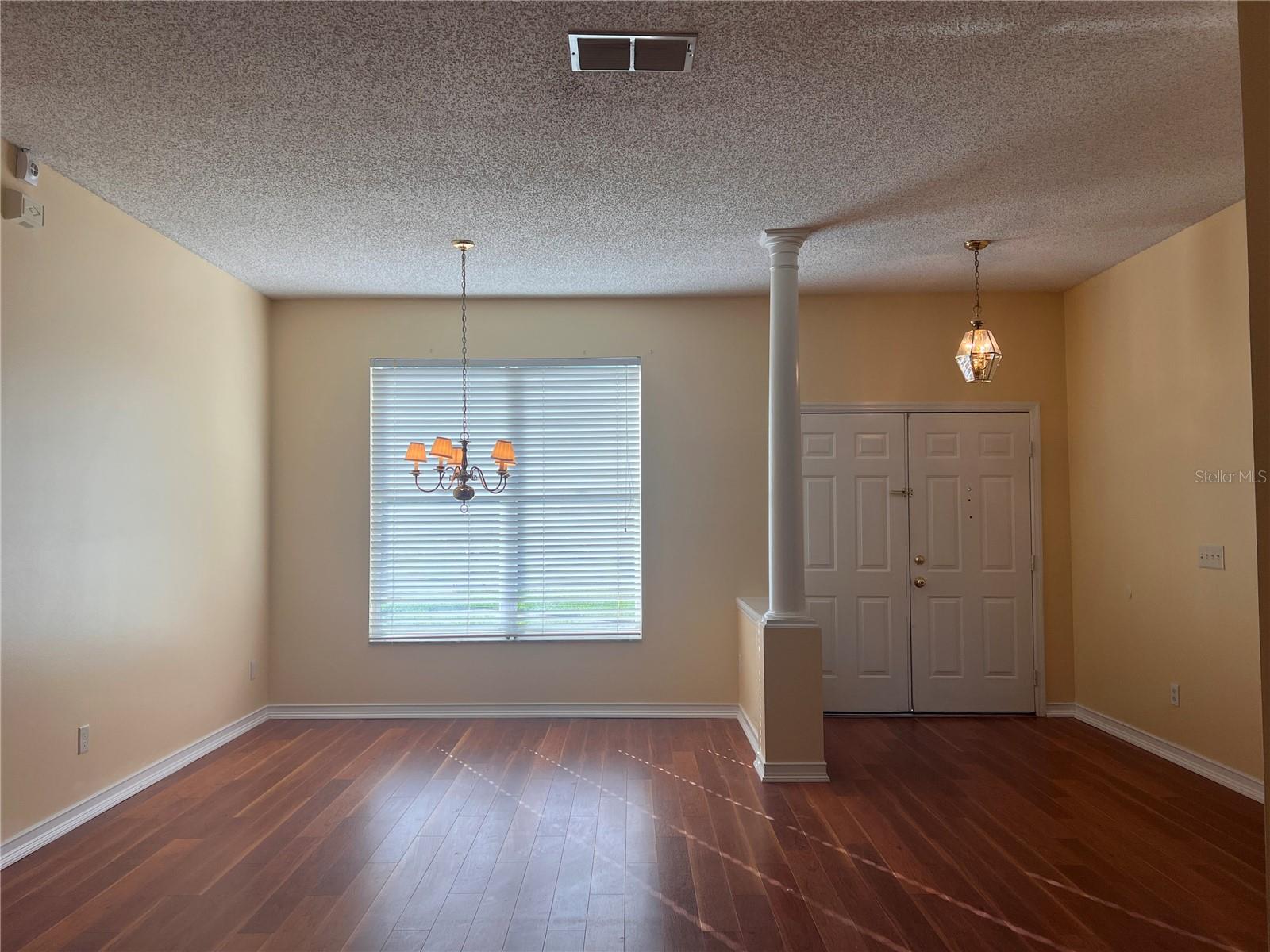 REFLECTIONS - Residential Lease