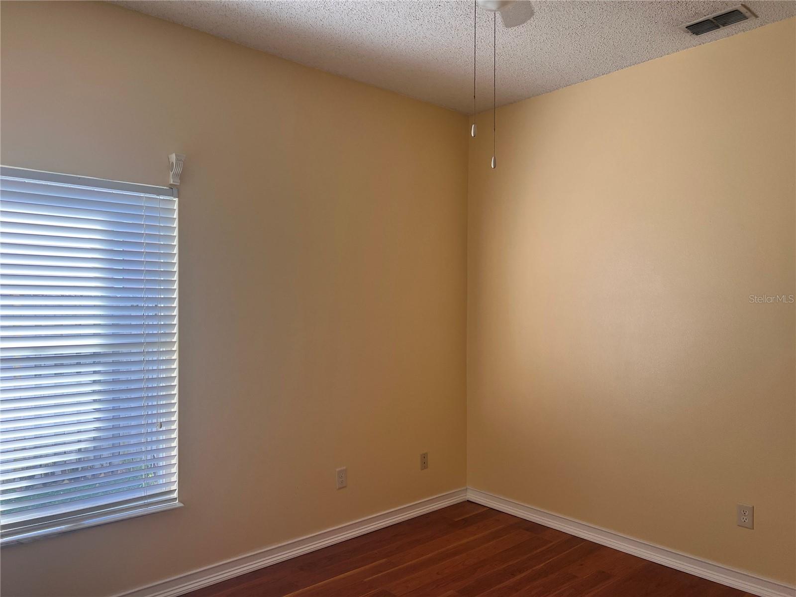 REFLECTIONS - Residential Lease