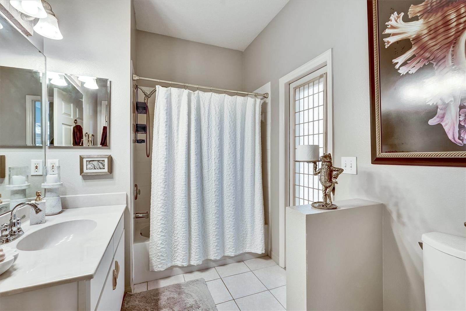 CARLYLE AT VILLAGES OF PALM-AIRE - Residential