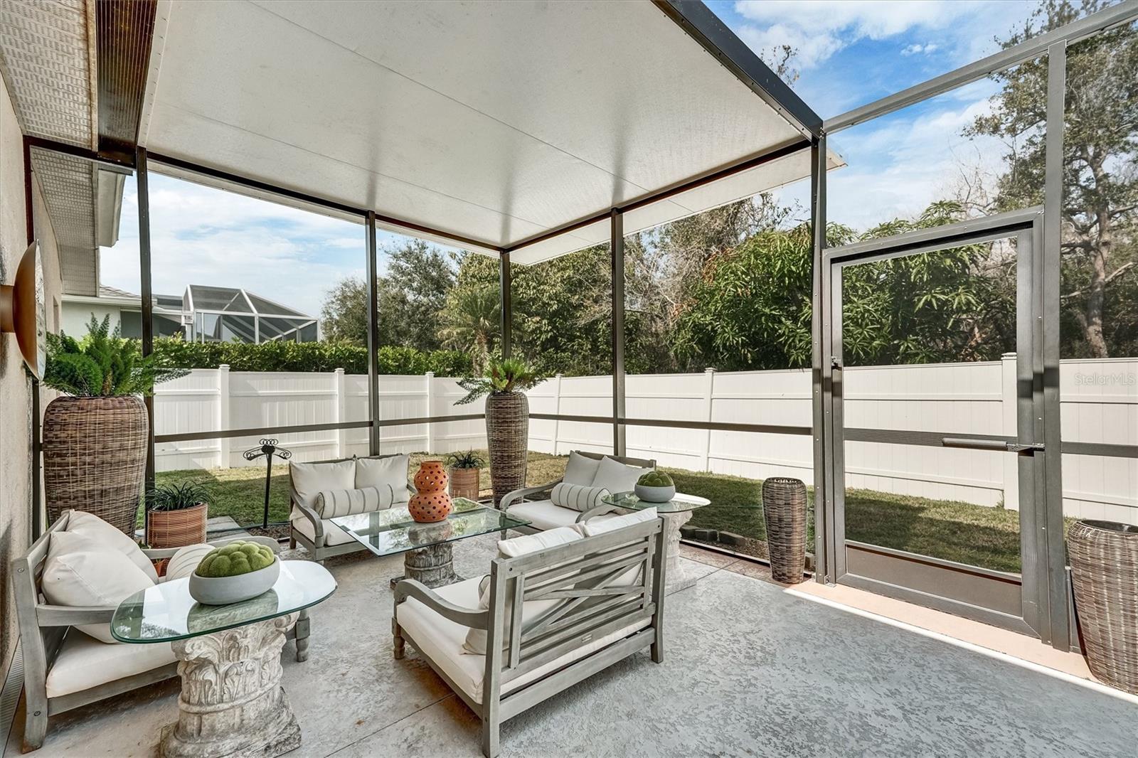 CARLYLE AT VILLAGES OF PALM-AIRE - Residential